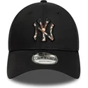 kepure-islenkta-juoda-reguliuojamas-9forty-faux-pony-infill-new-york-yankees-mlb-new-era