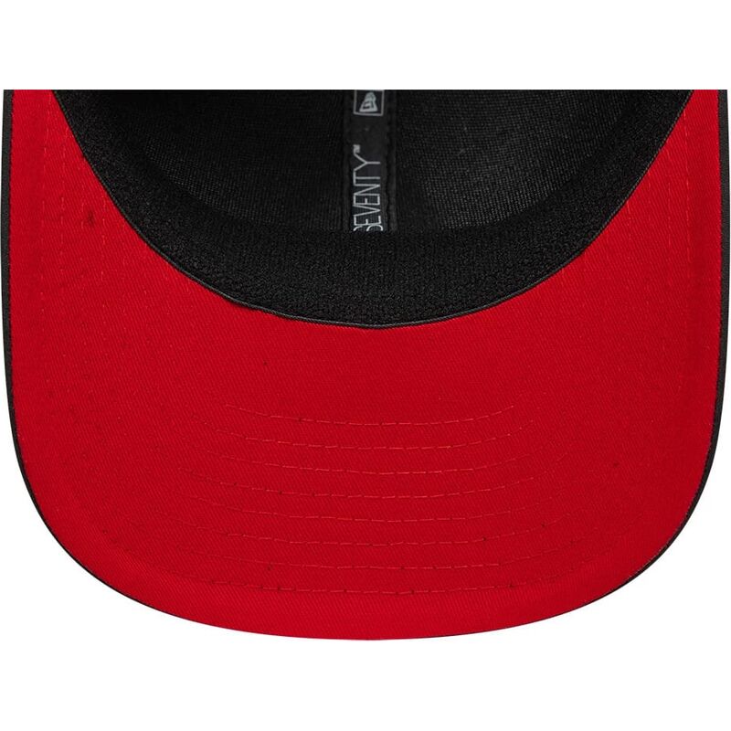 kepure-islenkta-juoda-snapback-9seventy-stretch-snap-fw-poly-ac-milan-serie-a-new-era