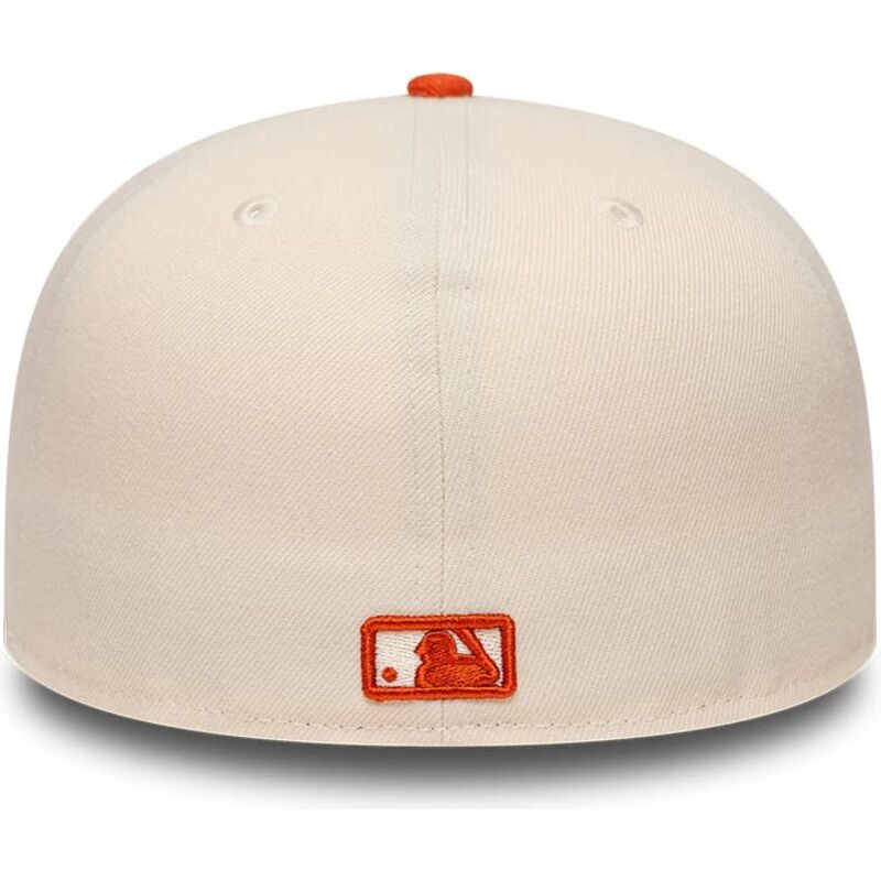 kepure-plokscia-smelio-priglundanti-59fifty-league-essential-new-york-yankees-mlb-new-era