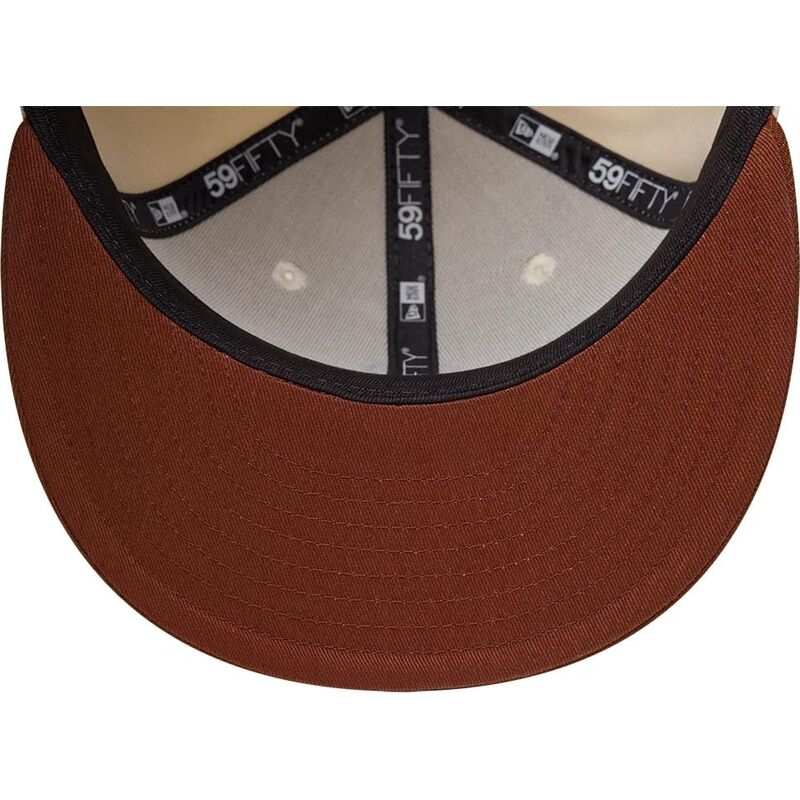 kepure-plokscia-ruda-priglundanti-59fifty-league-essential-new-york-yankees-mlb-new-era