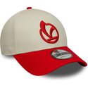 kepure-islenkta-raudona-reguliuojamas-9forty-contrast-visor-vespa-piaggio-new-era