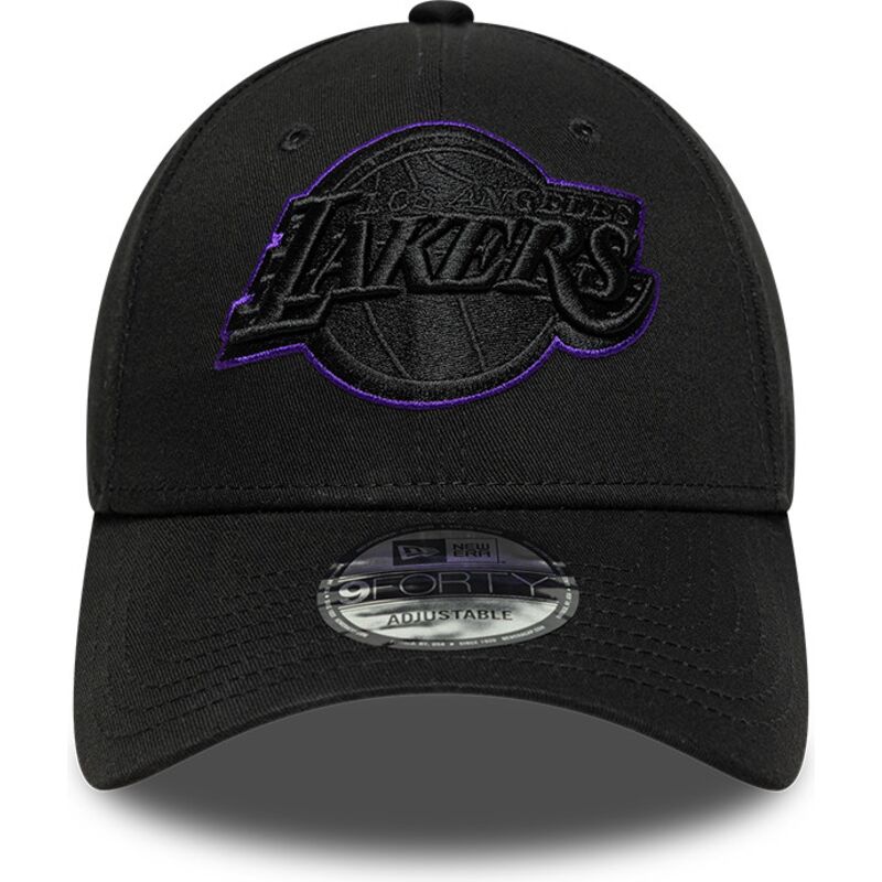 kepure-islenkta-juoda-reguliuojamas-9forty-outline-los-angeles-lakers-nba-new-era