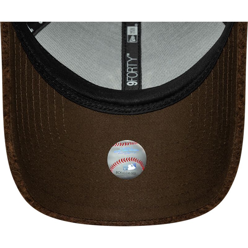 kepure-islenkta-ruda-snapback-9forty-winter-borg-new-york-yankees-mlb-new-era