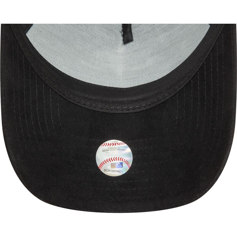 kepure-islenkta-juoda-snapback-e-frame-faux-suede-new-york-yankees-mlb-new-era kepure-islenkta-juoda-snapback-e-frame-faux-suede-new-york-yankees-mlb-new-era