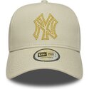 kepure-islenkta-smelio-snapback-dorado-e-frame-metallic-outline-new-york-yankees-mlb-new-era
