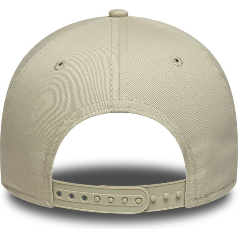 kepure-islenkta-smelio-snapback-dorado-e-frame-metallic-outline-new-york-yankees-mlb-new-era