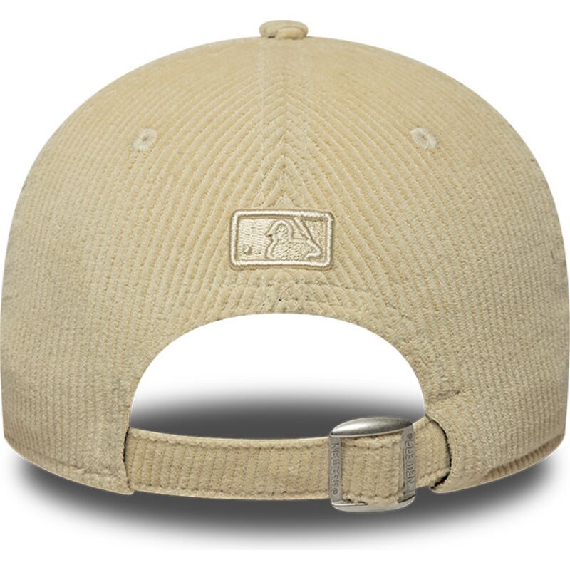 kepure-islenkta-smelio-reguliuojamas-9forty-m-crown-cord-new-york-yankees-mlb-new-era
