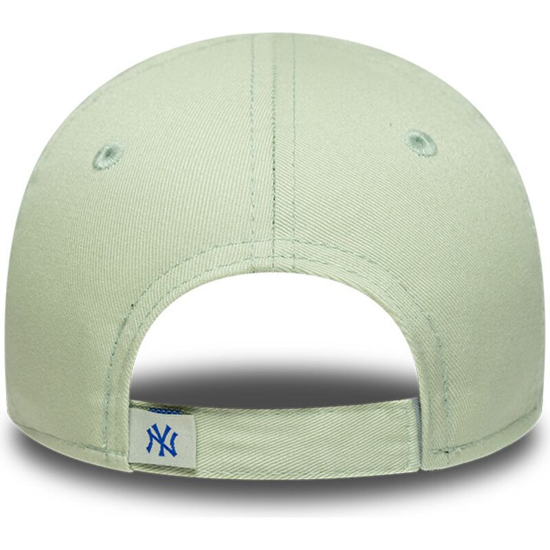 kepure-islenkta-zalia-reguliuojamas-vaikams-9forty-dino-icon-new-york-yankees-mlb-new-era