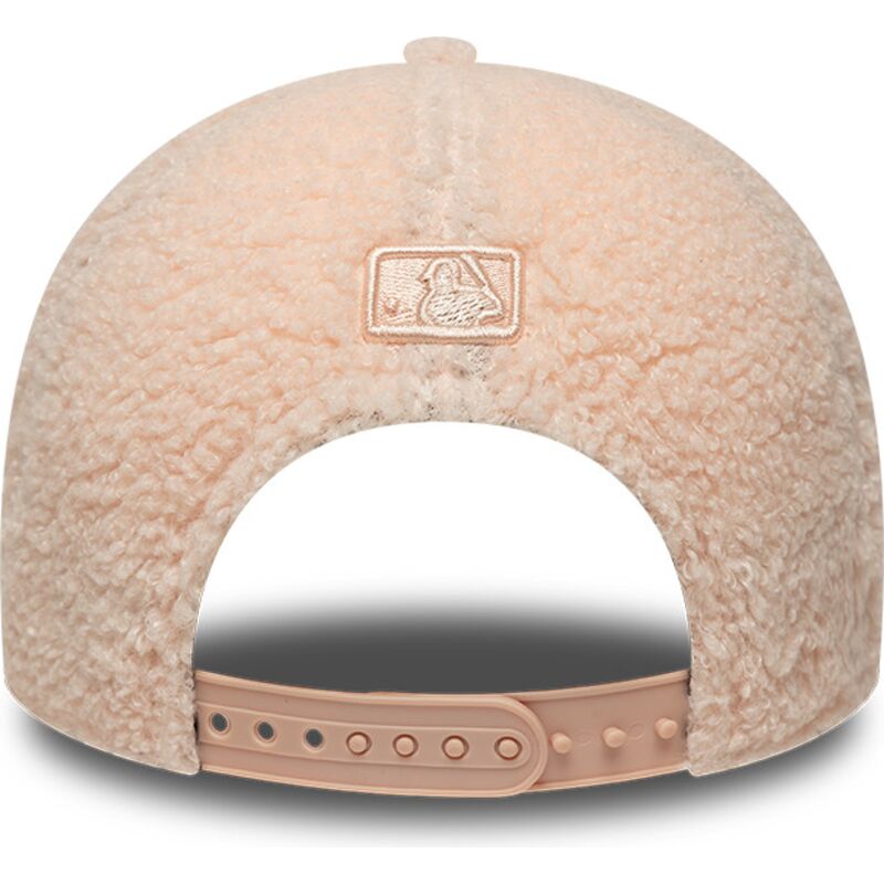 kepure-islenkta-rozine-snapback-vaikams-rosa-9forty-m-crown-winter-borg-new-york-yankees-mlb-new-era