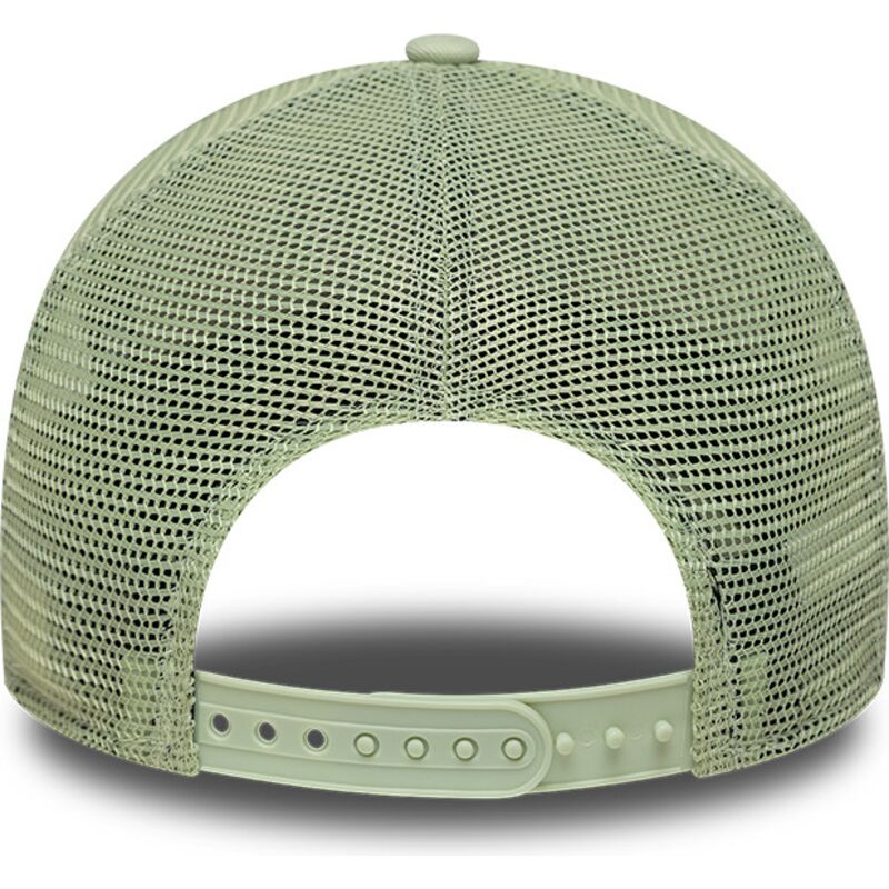 kepure-islenkta-zalia-snapback-vaikams-a-frame-outdoor-new-era kepure-islenkta-zalia-snapback-vaikams-a-frame-outdoor-new-era