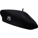 berete-juoda-wool-script-new-york-yankees-mlb-new-era