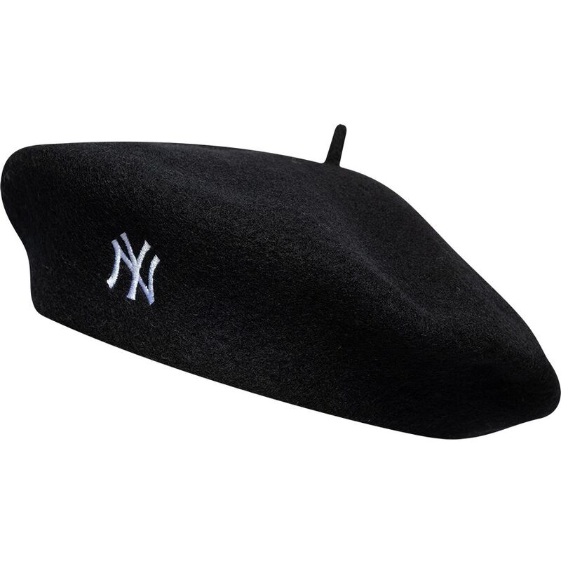 berete-juoda-wool-script-new-york-yankees-mlb-new-era