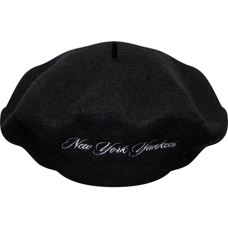 berete-juoda-wool-script-new-york-yankees-mlb-new-era