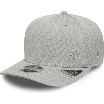Kepurė išlenkta pilka snapback 9SEVENTY Stretch Snap Mesh Flawless New York Yankees MLB New Era