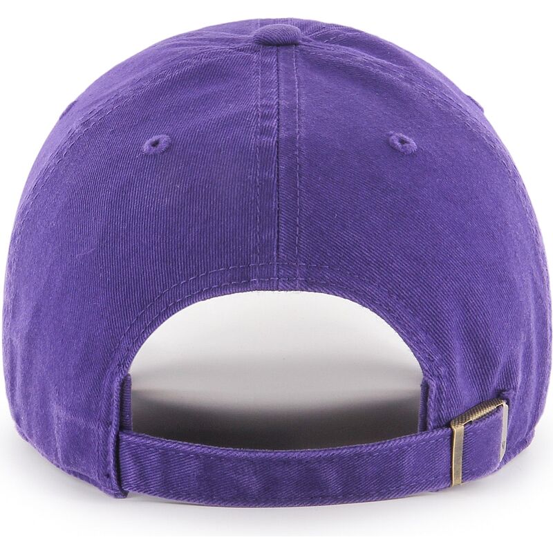 kepure-islenkta-violetine-reguliuojamas-clean-up-no-loop-label-new-york-yankees-mlb-47-brand kepure-islenkta-violetine-reguliuojamas-clean-up-no-loop-label-new-york-yankees-mlb-47-brand