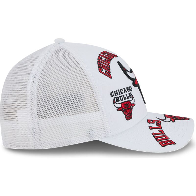 kepure-islenkta-balta-snapback-9forty-m-crown-a-frame-all-over-chicago-bulls-nba-new-era
