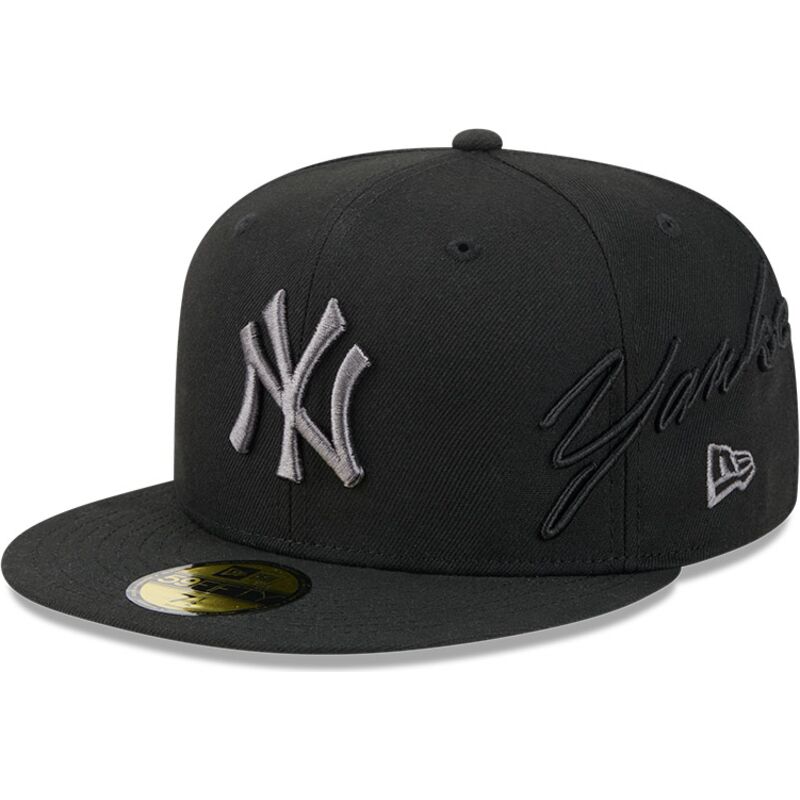 kepure-plokscia-juoda-priglundanti-59fifty-side-script-new-york-yankees-mlb-new-era