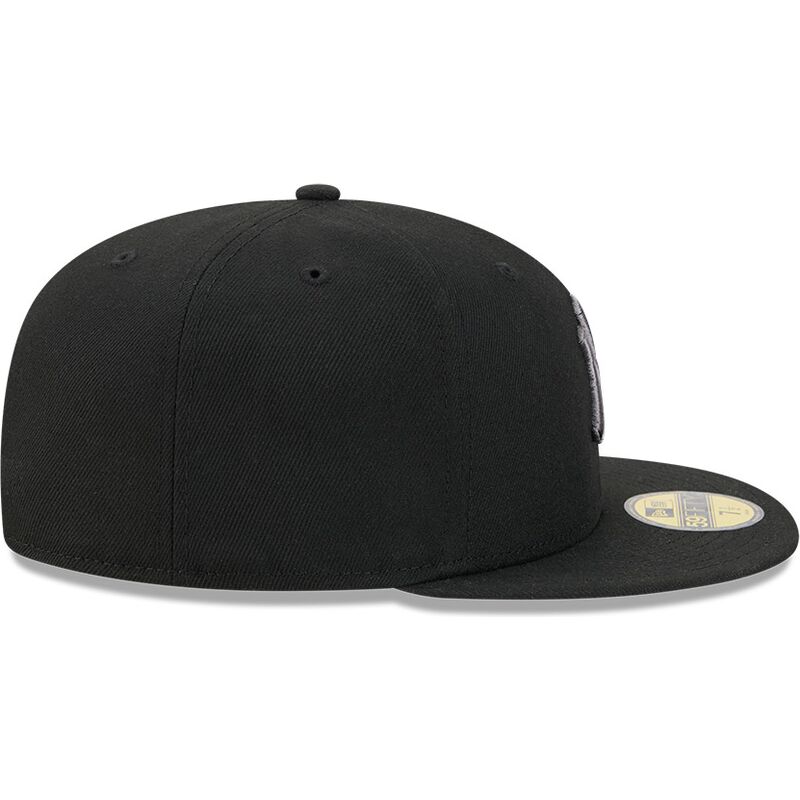 kepure-plokscia-juoda-priglundanti-59fifty-side-script-new-york-yankees-mlb-new-era