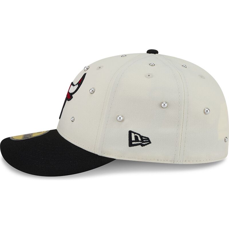 kepure-islenkta-smelio-priglundanti-59fifty-beads-na-lifestyle-f1-chicago-bulls-nba-new-era kepure-islenkta-smelio-priglundanti-59fifty-beads-na-lifestyle-f1-chicago-bulls-nba-new-era