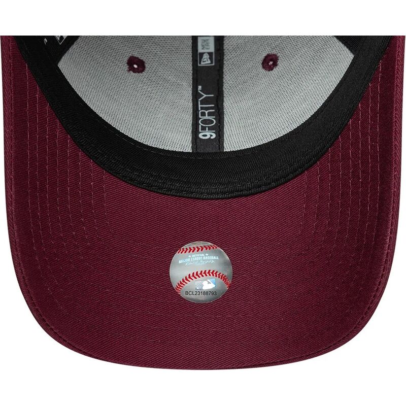 kepure-islenkta-raudona-reguliuojamas-9forty-team-outline-los-angeles-dodgers-mlb-new-era kepure-islenkta-raudona-reguliuojamas-9forty-team-outline-los-angeles-dodgers-mlb-new-era