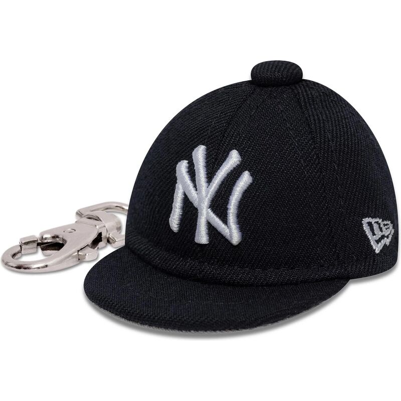 priedai-tamsiai-melyna-llavero-mini-cap-keychain-new-york-yankees-mlb-new-era priedai-tamsiai-melyna-llavero-mini-cap-keychain-new-york-yankees-mlb-new-era
