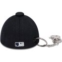 priedai-tamsiai-melyna-llavero-mini-cap-keychain-new-york-yankees-mlb-new-era