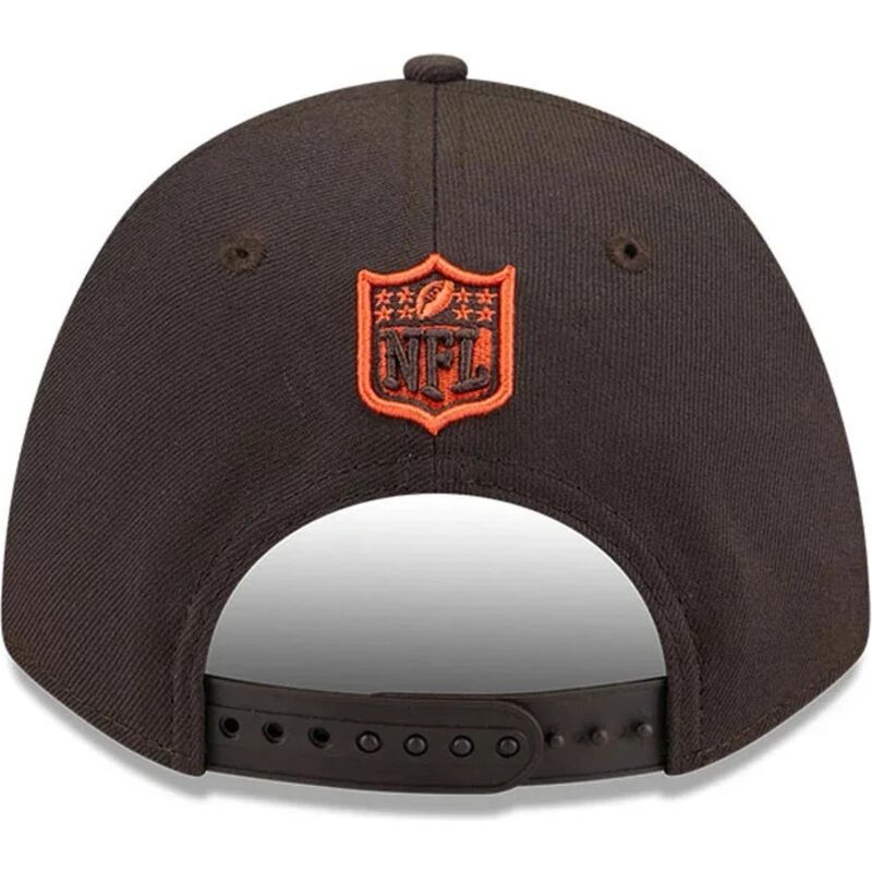 kepure-islenkta-ruda-snapback-9forty-m-crown-team-cleveland-browns-nfl-new-era