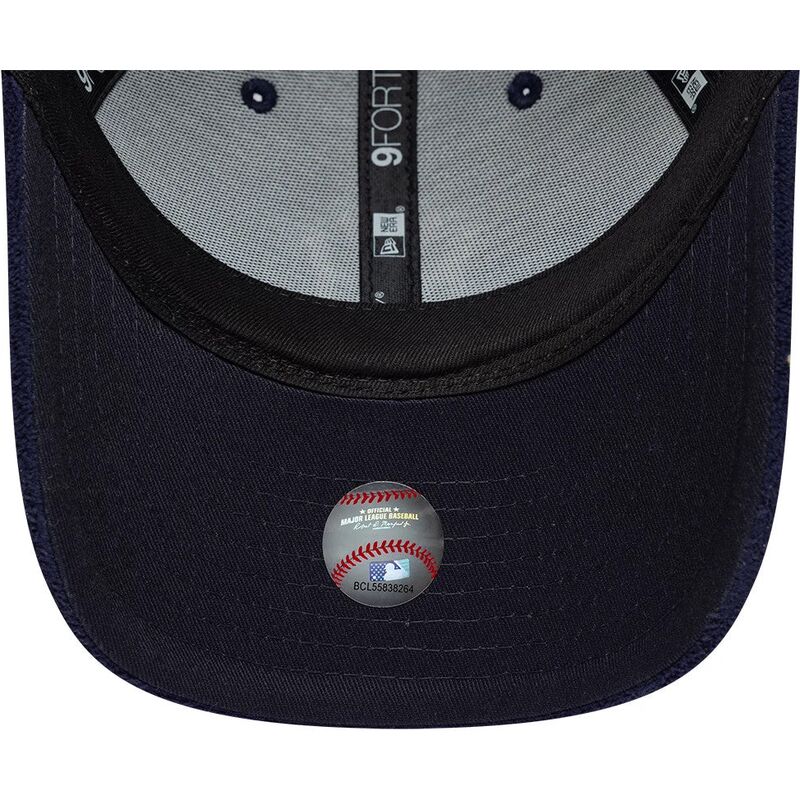 kepure-islenkta-tamsiai-melyna-snapback-9forty-m-crown-fleece-new-york-yankees-mlb-new-era
