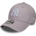 kepure-islenkta-violetine-reguliuojamas-vaikams-9forty-league-essential-new-york-yankees-mlb-new-era
