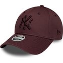 kepure-islenkta-raudona-reguliuojamas-9forty-league-essential-new-york-yankees-mlb-new-era