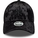 kepure-islenkta-juoda-reguliuojamas-9forty-pattern-velour-new-york-yankees-mlb-new-era