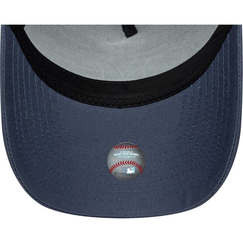 kepure-islenkta-melyna-snapback-9forty-e-frame-league-essential-new-york-yankees-mlb-new-era kepure-islenkta-melyna-snapback-9forty-e-frame-league-essential-new-york-yankees-mlb-new-era
