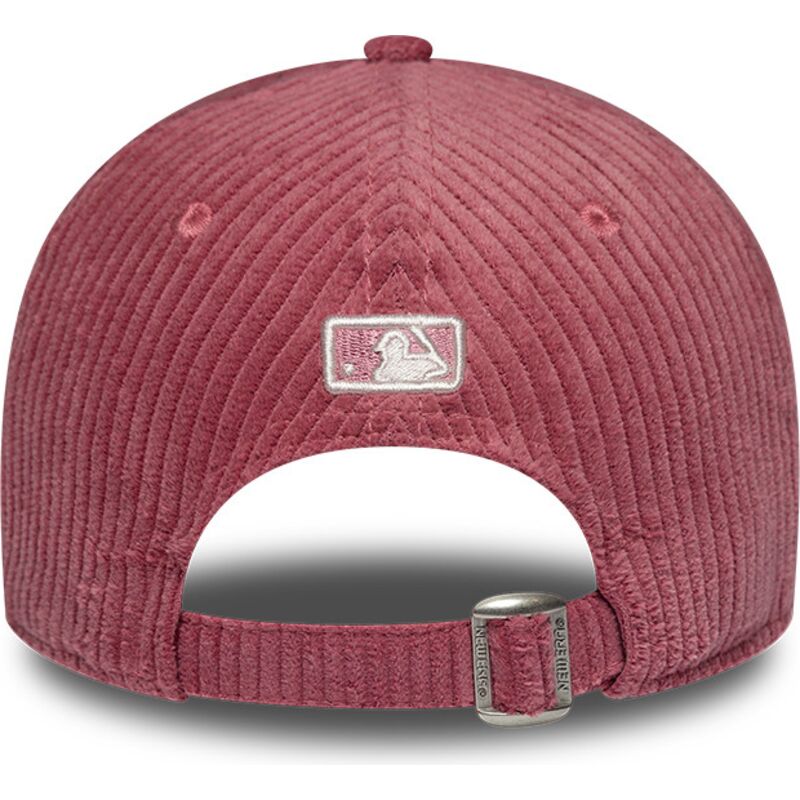 kepure-islenkta-rozine-reguliuojamas-9forty-m-crown-chunky-cord-new-york-yankees-mlb-new-era