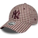 kepure-islenkta-raudona-reguliuojamas-9forty-m-crown-houndstooth-new-york-yankees-mlb-new-era