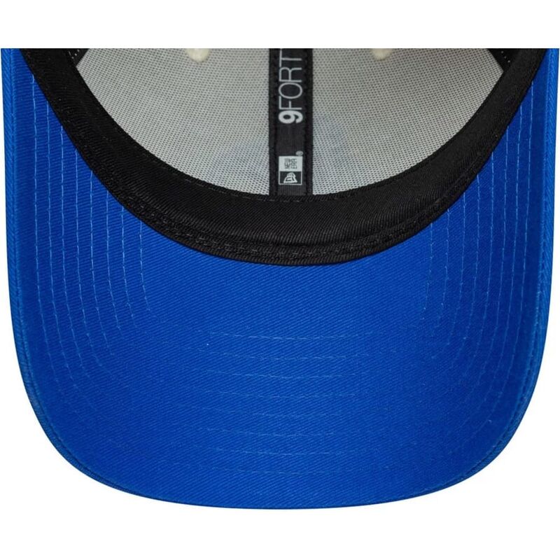 kepure-islenkta-smelio-reguliuojamas-9forty-contrast-visor-vespa-piaggio-new-era