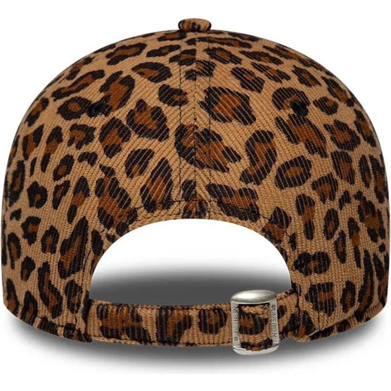 kepure-islenkta-leopardinis-reguliuojamas-9forty-leopard-cord-new-york-yankees-mlb-new-era kepure-islenkta-leopardinis-reguliuojamas-9forty-leopard-cord-new-york-yankees-mlb-new-era