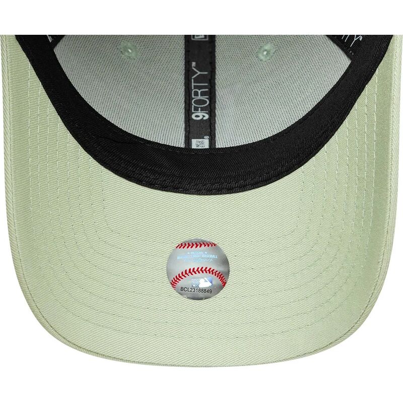 kepure-islenkta-zalia-reguliuojamas-9forty-league-ess-9forty-league-essential-los-angeles-dodgers-mlb-new-era