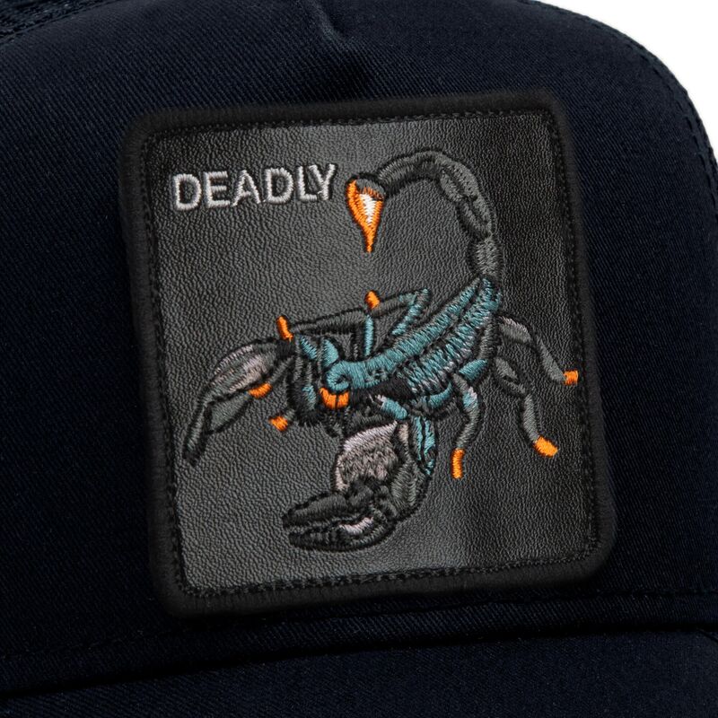 kepure-islenkta-juoda-snapback-deadly-scorpion-original-recipe-the-farm-goorin-bros