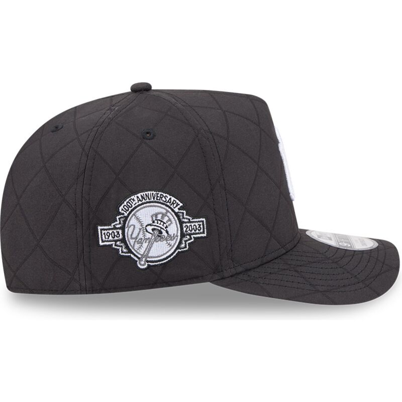 kepure-islenkta-juoda-snapback-9fifty-a-frame-precurved-checkered-new-york-yankees-mlb-new-era kepure-islenkta-juoda-snapback-9fifty-a-frame-precurved-checkered-new-york-yankees-mlb-new-era