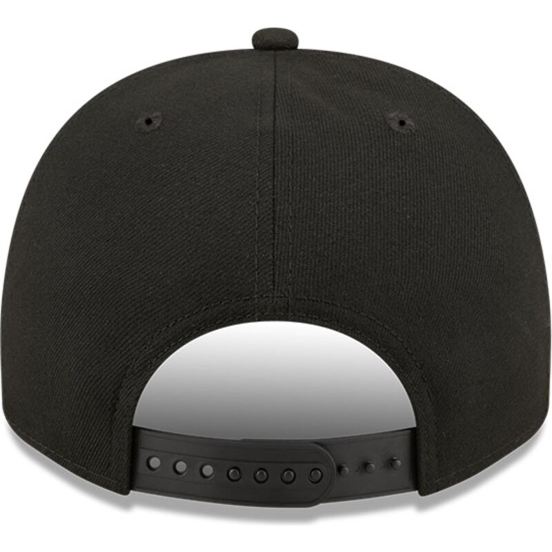 kepure-islenkta-juoda-snapback-9fifty-a-frame-precurved-skyline-chicago-bulls-nba-new-era kepure-islenkta-juoda-snapback-9fifty-a-frame-precurved-skyline-chicago-bulls-nba-new-era