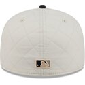 kepure-plokscia-balta-priglundanti-59fifty-checkered-new-york-yankees-mlb-new-era