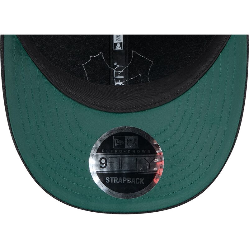 kepure-islenkta-juoda-reguliuojamas-9fifty-retro-crown-precurved-new-york-yankees-mlb-new-era