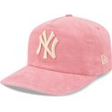 kepure-islenkta-rozine-reguliuojamas-19twenty-precurved-corduroy-pastel-new-york-yankees-mlb-new-era