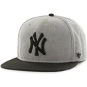 cap-plokscia-gray-snapback-new-york-yankees-mlb-47-brand