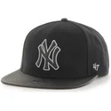 kepure-plokscia-juoda-snapback-new-york-yankees-mlb-47-brand