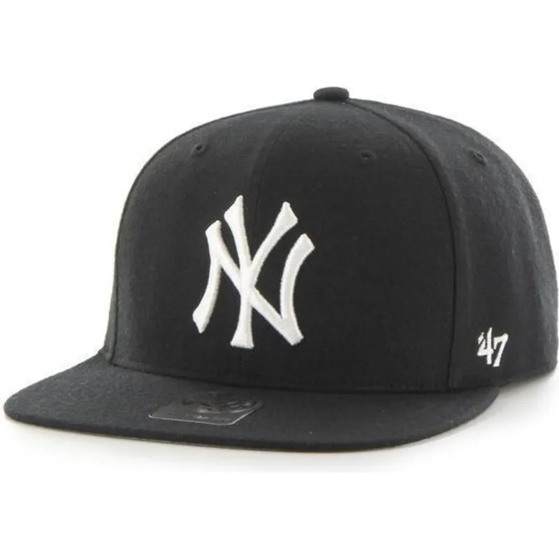 czarna-plaska-czapka-snapback-gladka-mlb-new-york-yankees-od-47-brand