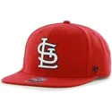 czerwona-plaska-czapka-snapback-z-bocznym-logo-mlb-saint-louis-cardinals-od-47-brand